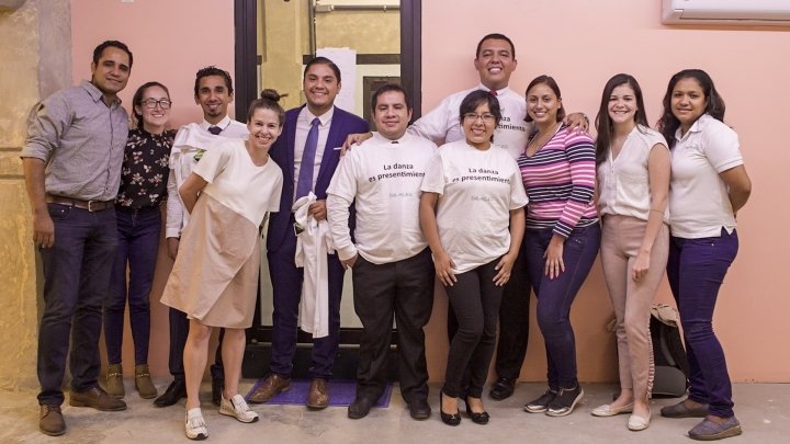 catedra_strachan_estudiantes_en_accion