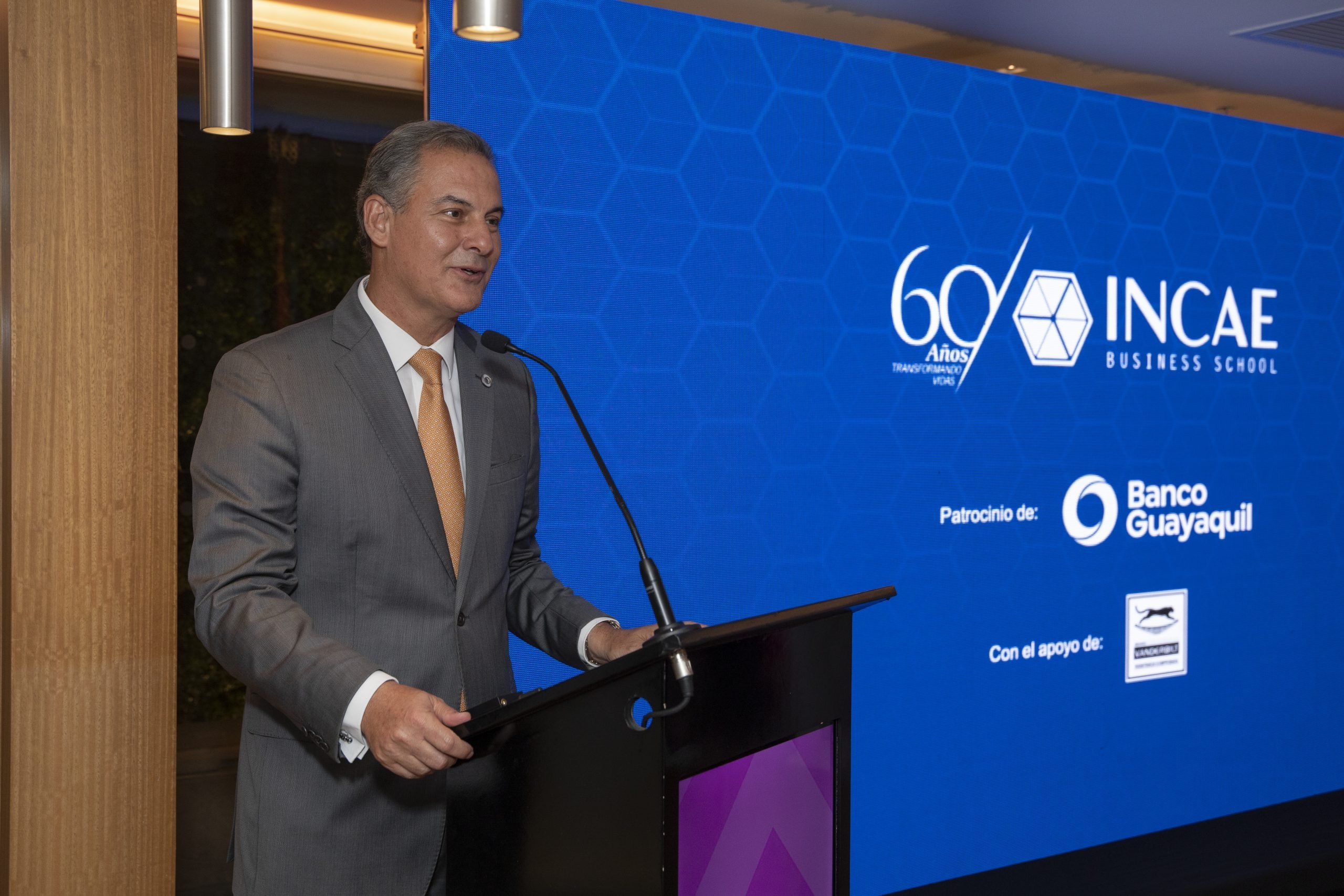 60 aniversario Ecuador